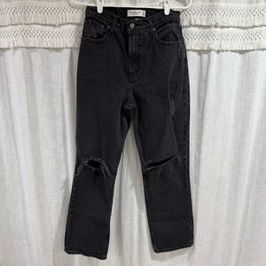 Abercrombie & Fitch Women's Ultra High Rise 90s Straight Jean Black Curve Love